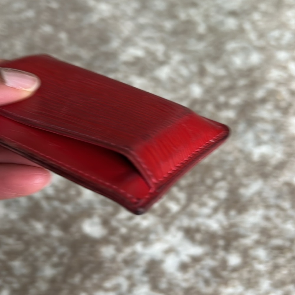 COPY - Louis Vuitton ‘Epi’ Card Holder - Picture 10 of 13